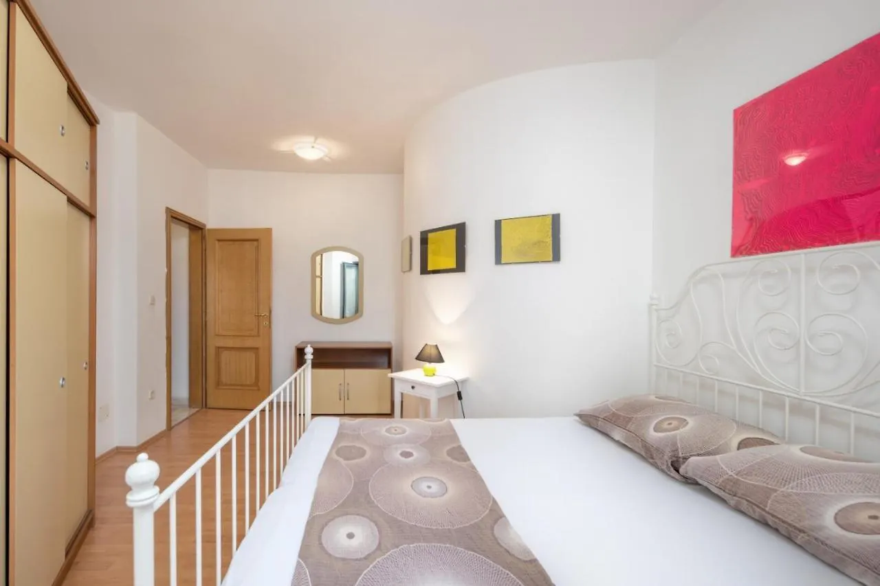 Apartment In Supetarska Draga With Sea View, Balcony, Air Conditioning, Wifi 3321-2