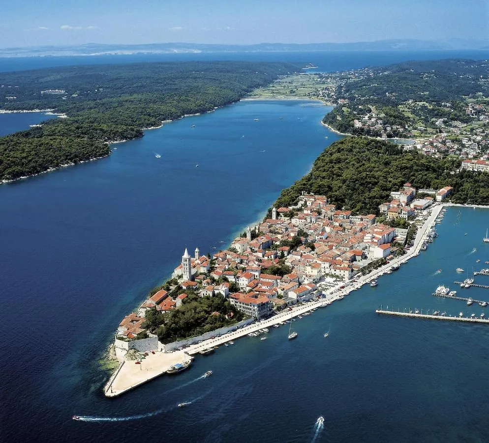 Apartment In Supetarska Draga With Sea View, Balcony, Air Conditioning, Wifi 3321-2 Croatia